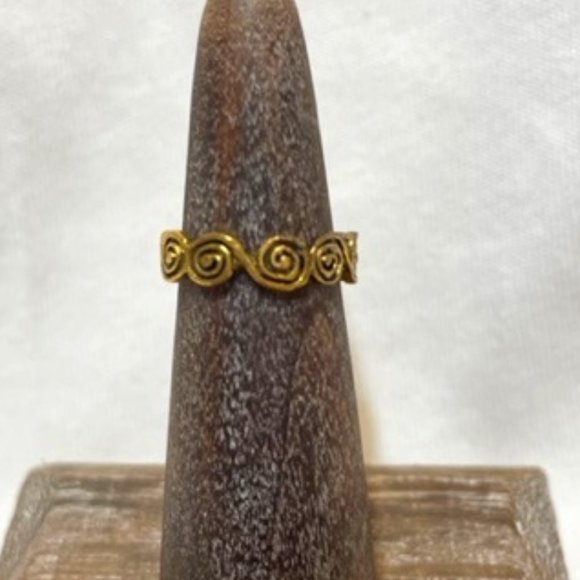 Gorjana Jewelry - Rings of Infinity Ring Size 6